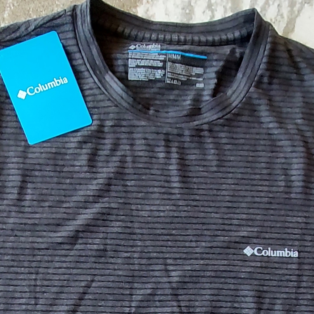 Columbia Men's Striped T-Shirt New Size Medium